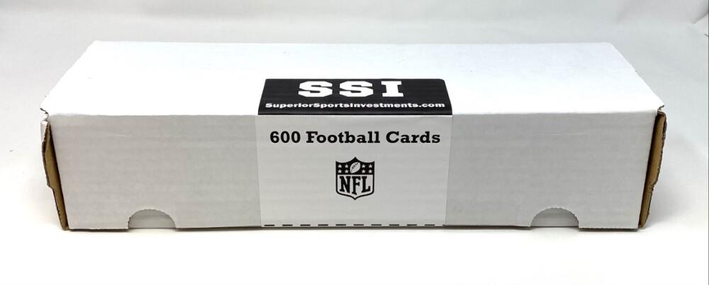 Superior Sports Investments HUGE LOT: 600 NFL Football Cards in a Gift Box w/ 1 Vintage Sealed Pack Image 2