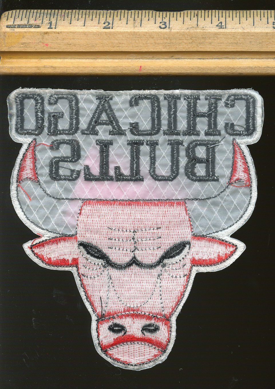 NBA CHICAGO BULLS Logo Emblem Embroidered Iron On Mini Patch 4 1/2" x 5" Image 2