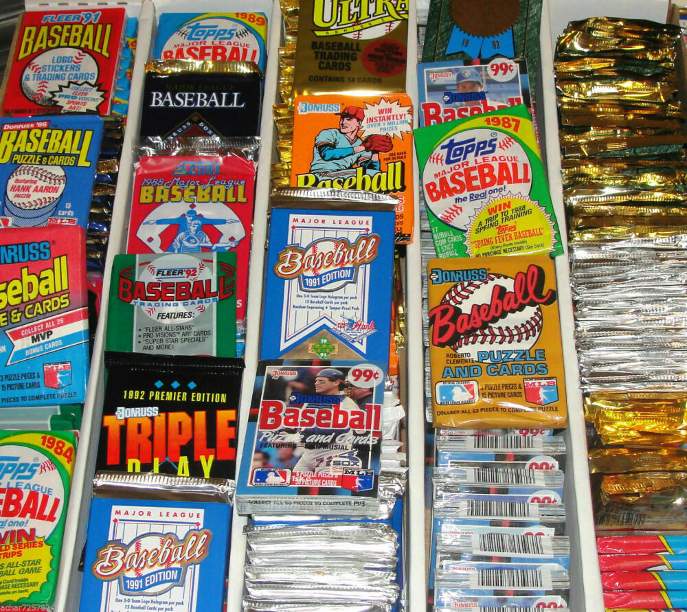 Superior Sports Investments Baseball Cards in Vintage Sealed Packs (100 Cards) Image 1