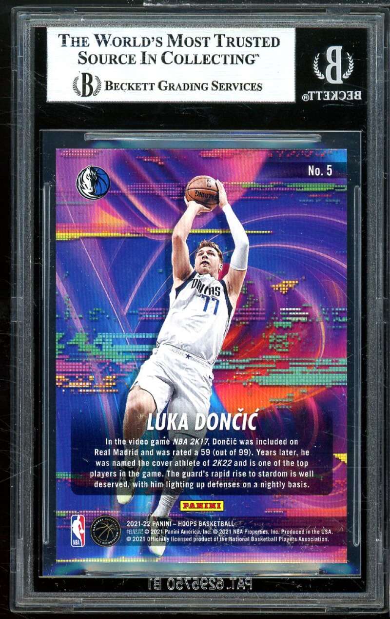 Luka Doncic Card 2021-22 Hoops Hoopla Hyper Red (pop 1) #5 BGS 9 Image 2