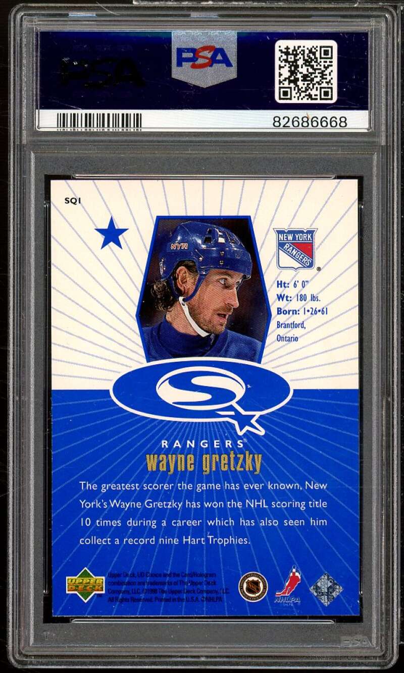 Wayne Gretzky Card 1998 UD Choice Starquest Blue #SQ1 PSA 8 Image 2