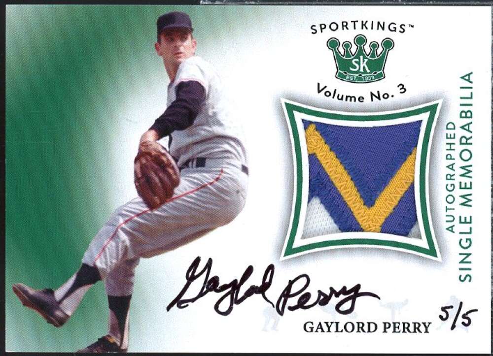 Gaylord Perry Card 2022 Sportkings Volume 3 Single Memorabilia Green AU  #AM-GP  Image 1