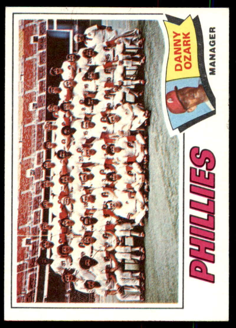 Philadelphia Phillies CL/Danny Ozark MG Card 1977 Topps #467  Image 1