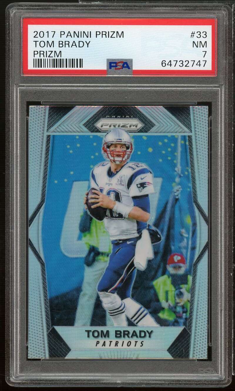 Tom Brady Card 2017 Panini Prizm Prizm #33 PSA 7 Image 1