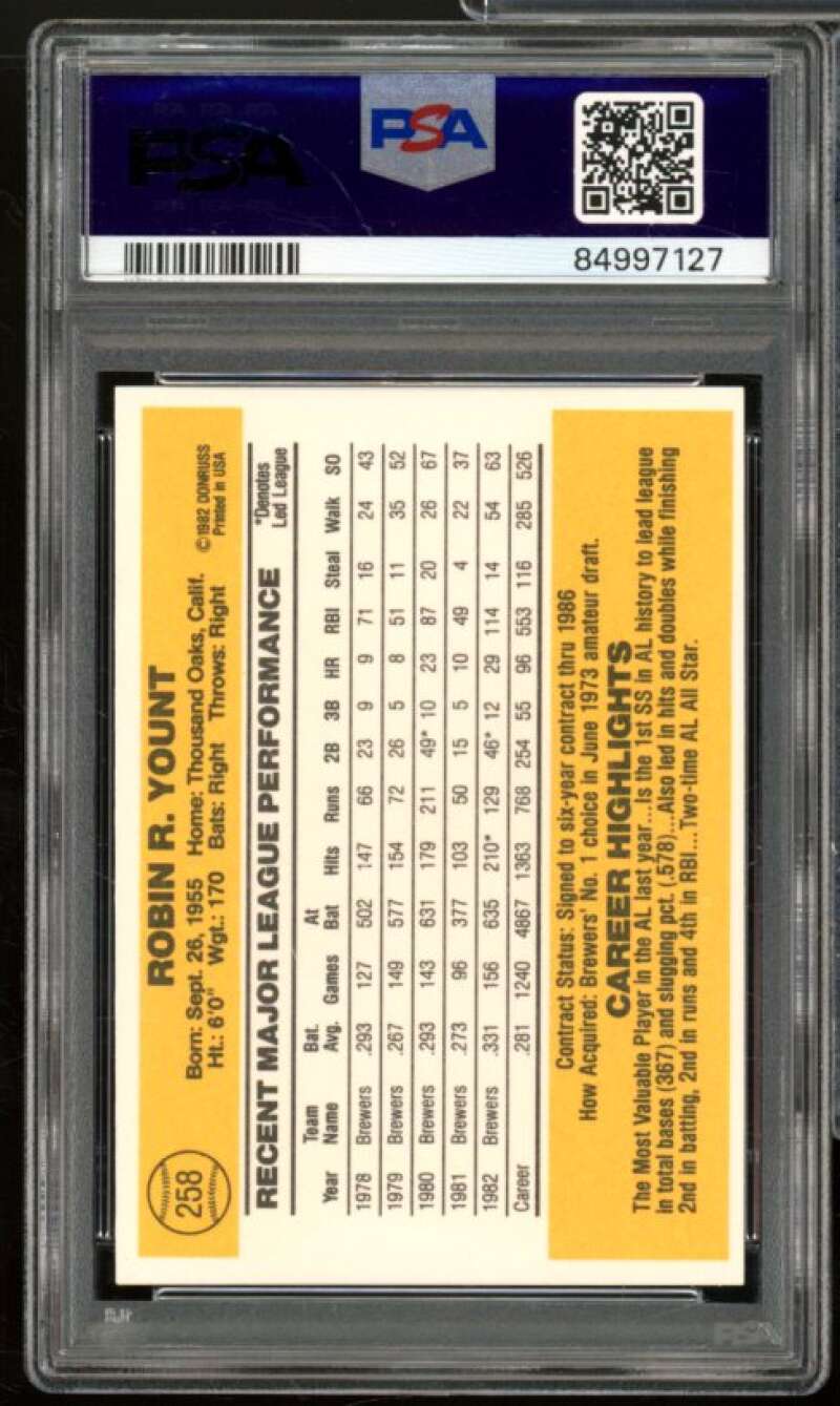 Robin Yount Card 1983 Donruss #258 PSA 8 Image 2