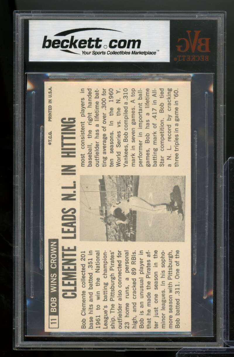 Roberto Clemente Card 1964 Topps Giants #11 BVG 8.5 Image 2