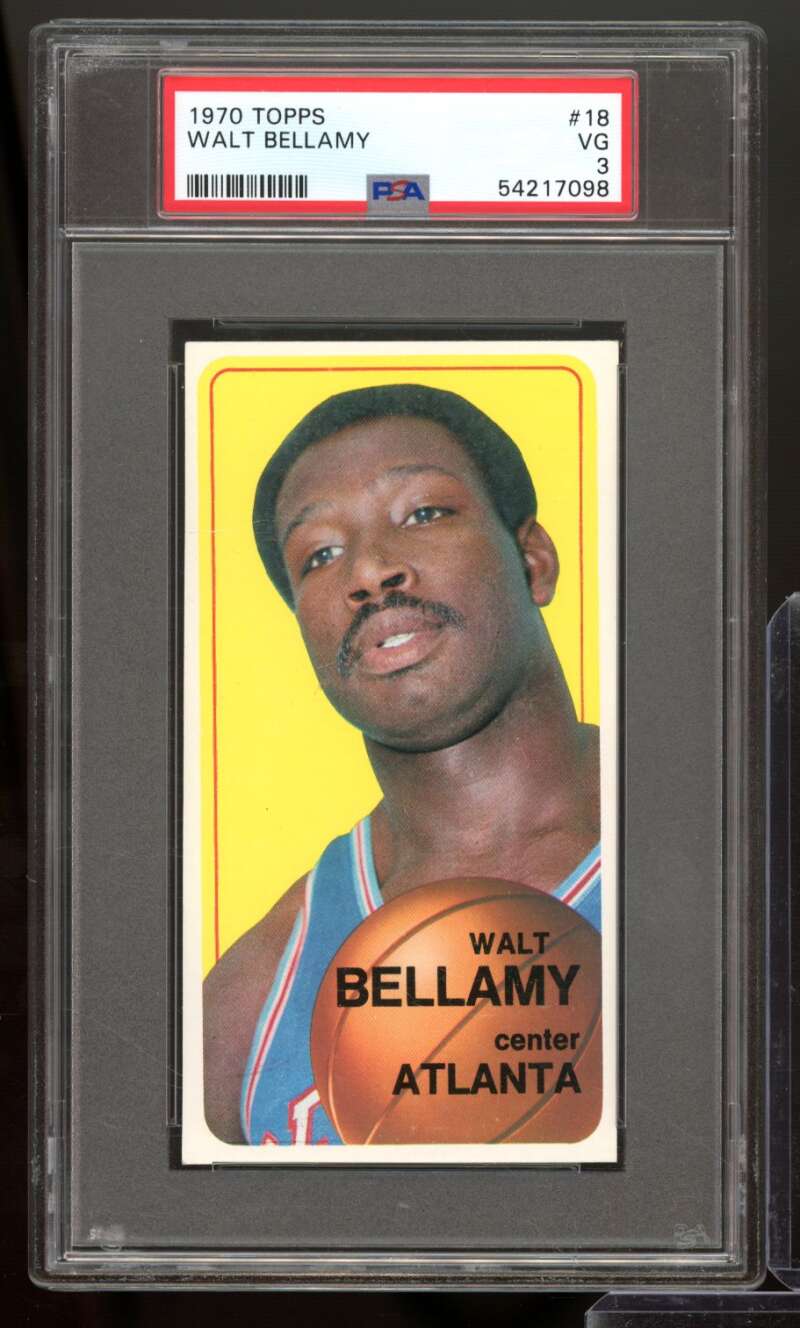 Walt Bellamy Card 1970-71 Topps #18 PSA 3 Image 1