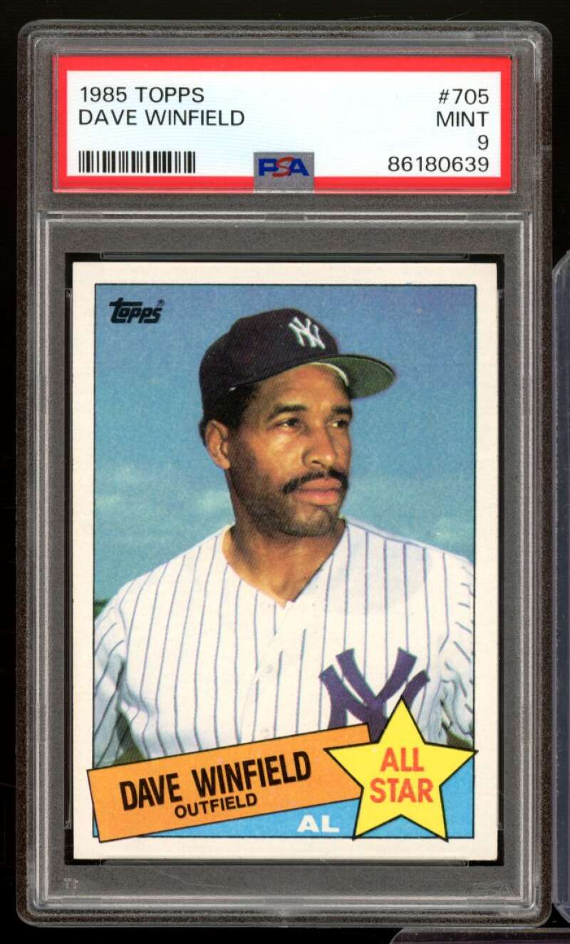 Dave Winfield Card 1985 Topps #705 PSA 9 Image 1