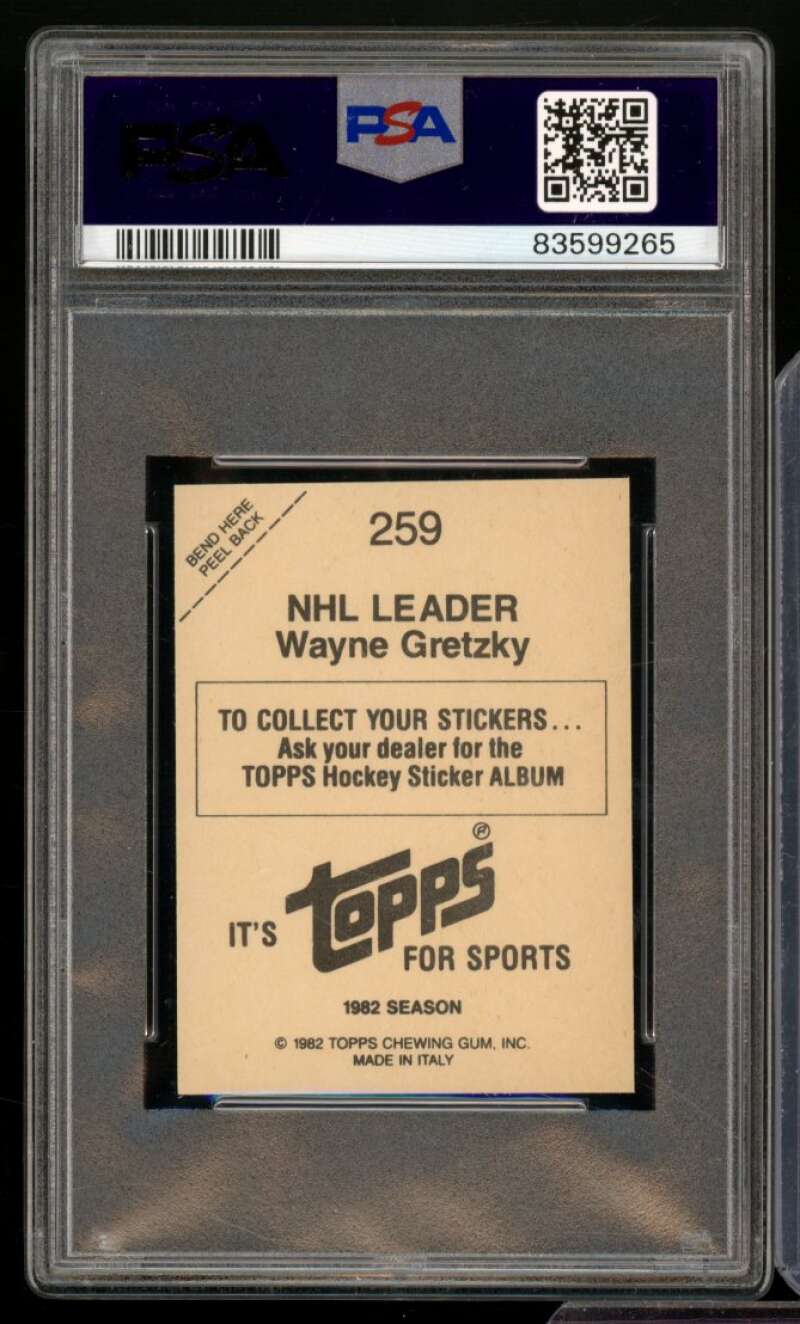 Wayne Gretzky Card 1982-83 Topps Stickers #259 PSA 8 Image 2