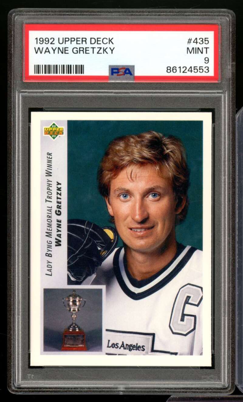 Wayne Gretzky Card 1992-93 Upper Deck #435 PSA 9 Image 1