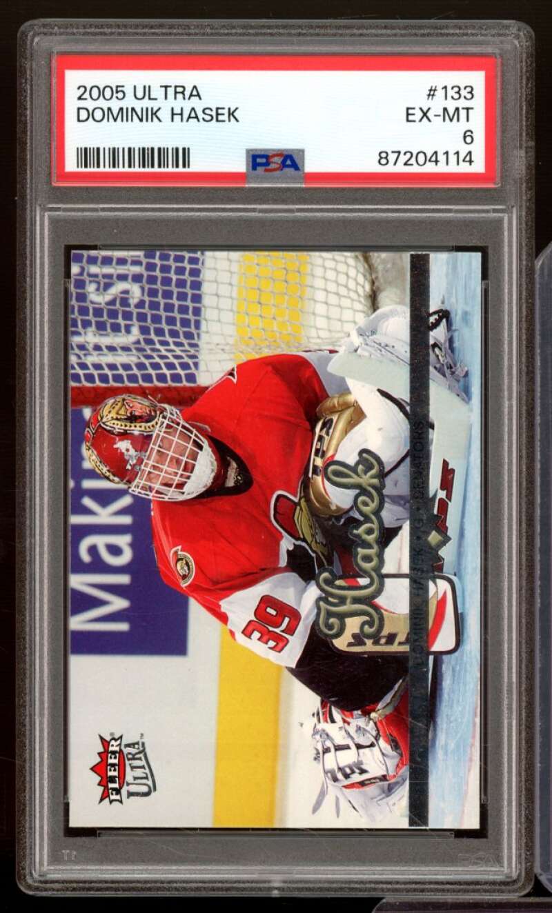 Dominik Hasek Card 2005-06 Ultra #133 PSA 6 Image 1