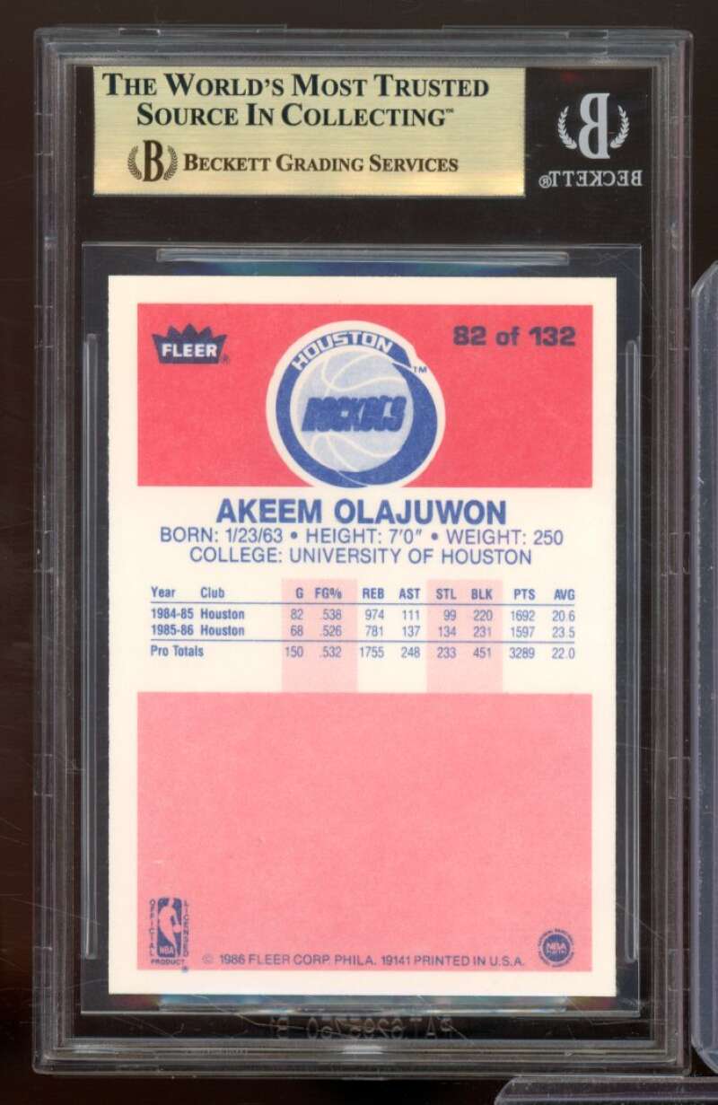 Akeem Olajuwon Rookie Card 1986-87 Fleer #82 BGS 9.5 (10 9.5 9.5 9.5) Image 2