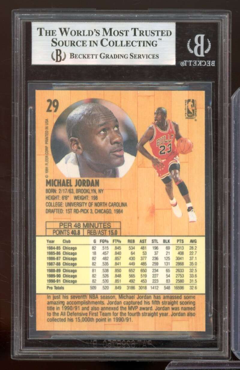 Michael Jordan Card 1991-92 Fleer #29 BGS 9 Image 2