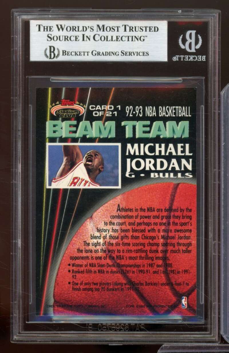 Michael Jordan Card 1992-93 Stadium Club Beam Team #1 BGS 9 (9.5 9 9 8.5) Image 2