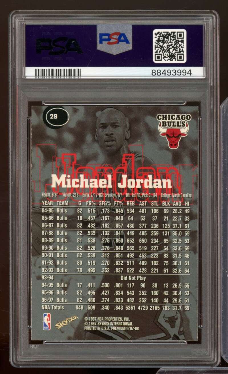 Michael Jordan Card 1997-98 SkyBox Premium #29 PSA 7 Image 2