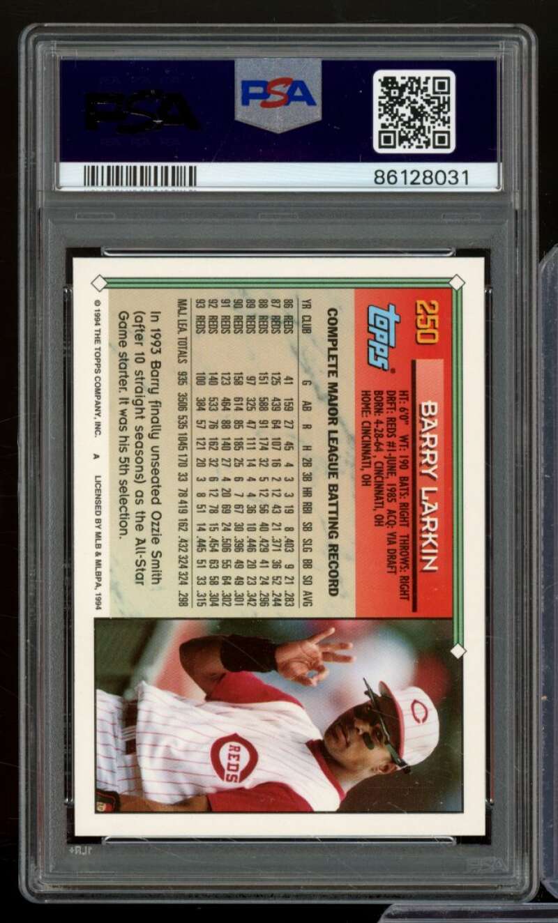 Barry Larkin Card 1994 Topps #250 PSA 8 Image 2