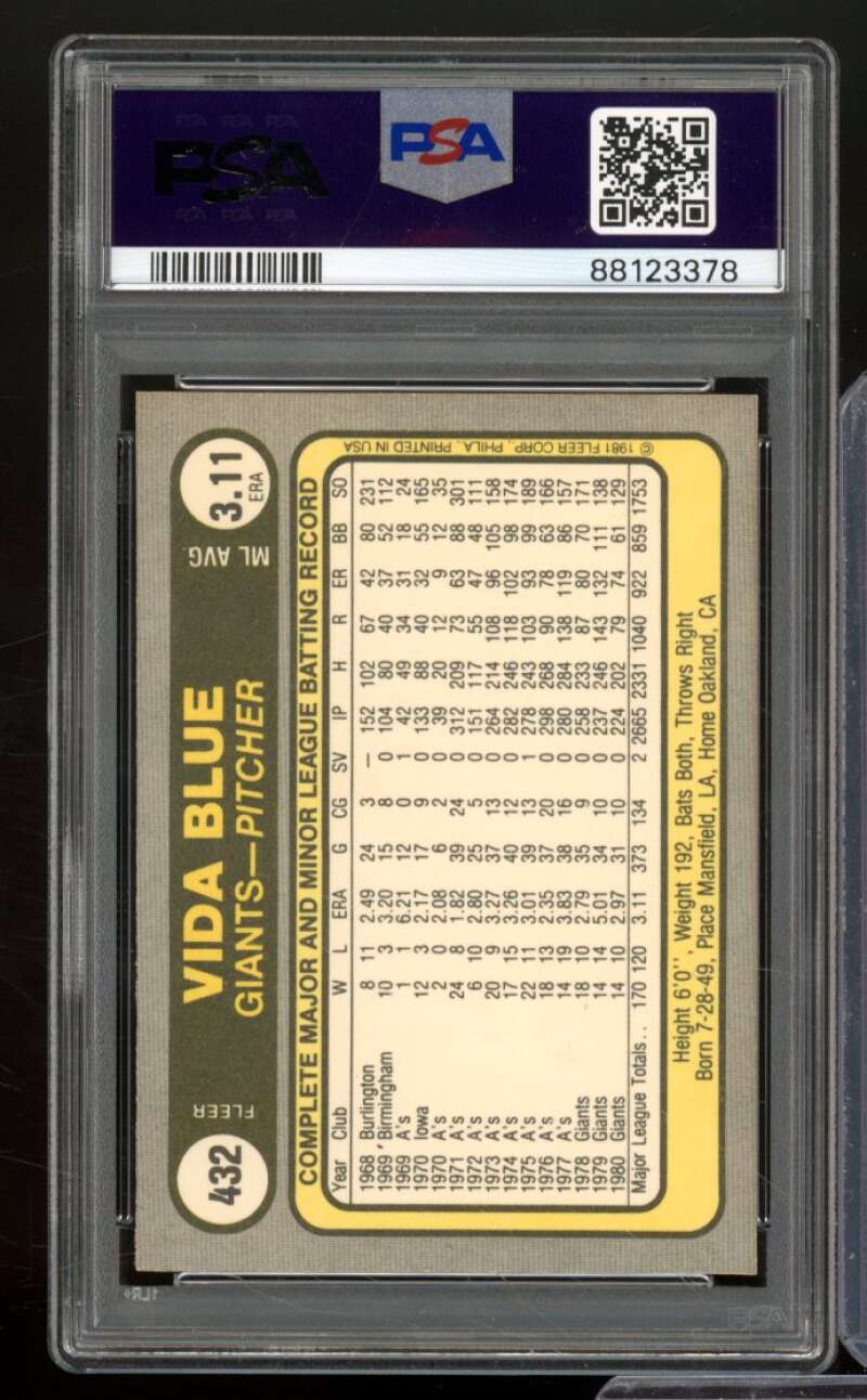 Vida Blue Card 1981 Fleer #432 PSA 9 Image 2