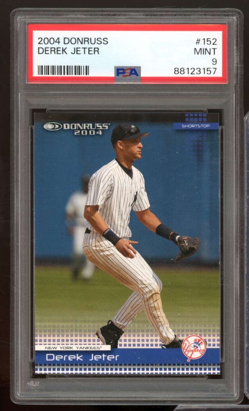 Derek Jeter Card 2004 Donruss #152 PSA 9 Image 1