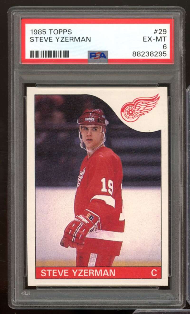 Steve Yzerman Card 1985-86 Topps #29 PSA 6 Image 1