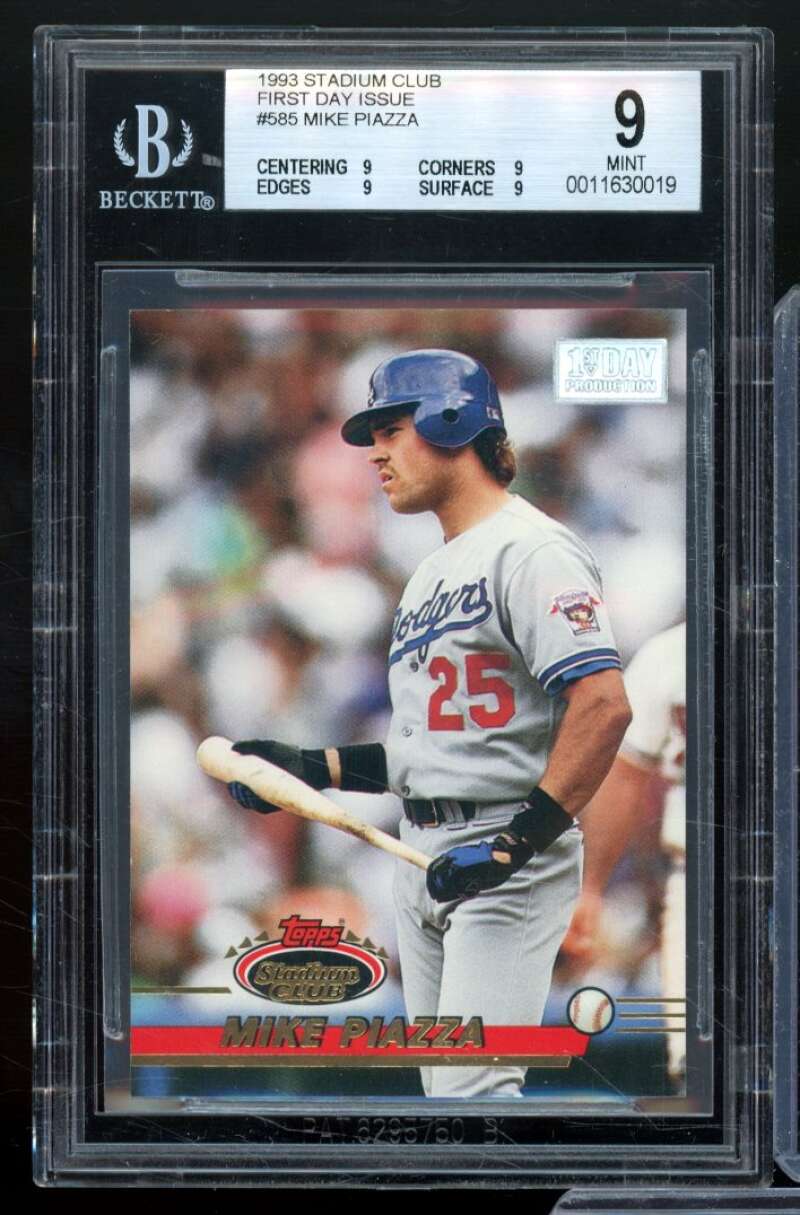 Mike Piazza Card 1993 Stadium Club First Day Issue #585 BGS 9 Image 1