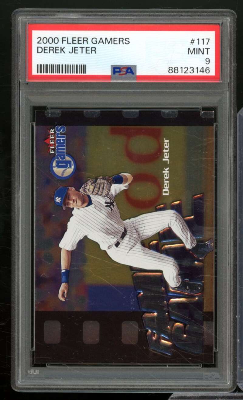 Derek Jeter Card 2000 Fleer Gamers #117 PSA 9 Image 1