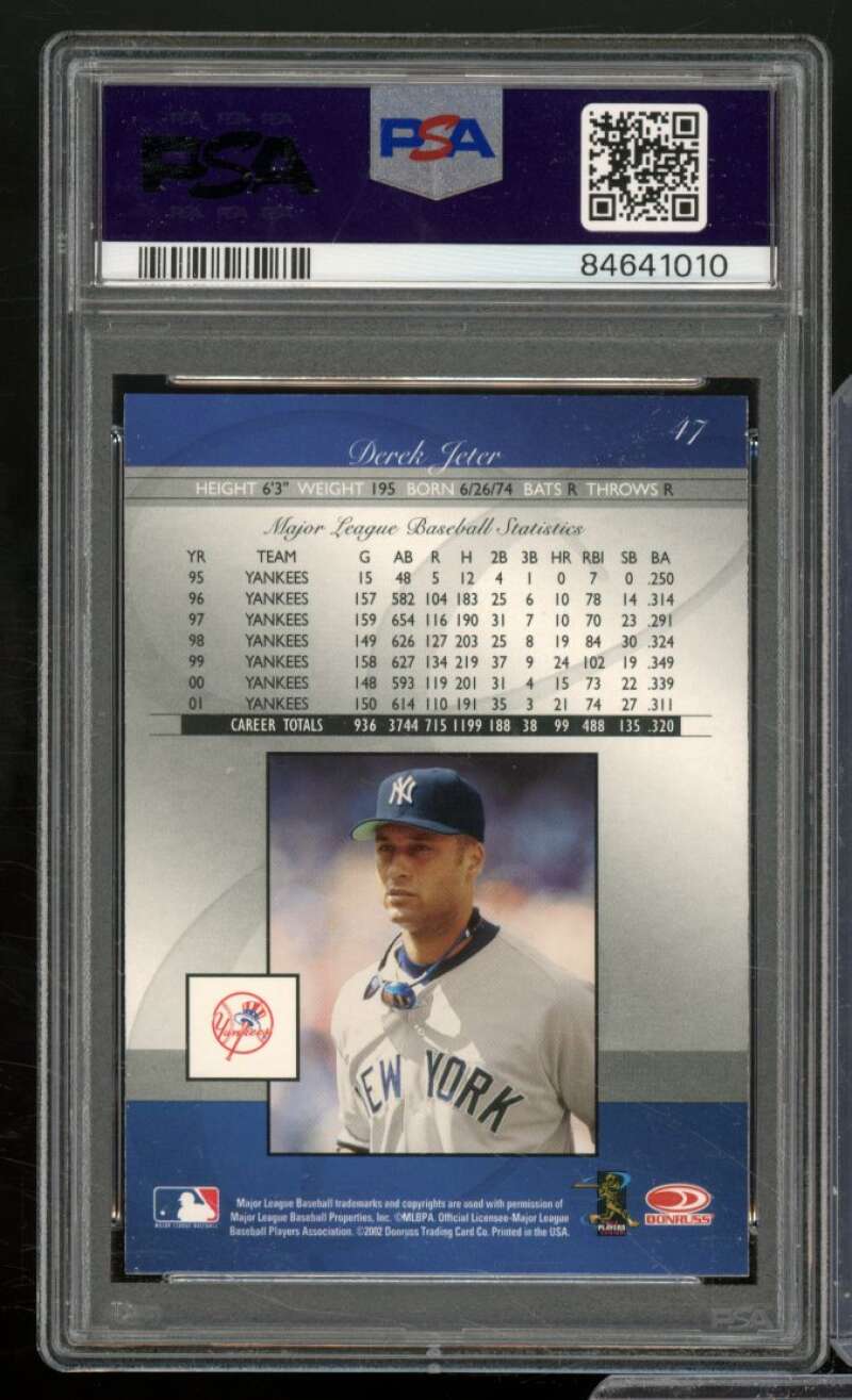 Derek Jeter Card 2002 Donruss Elite #47 PSA 10 Image 2