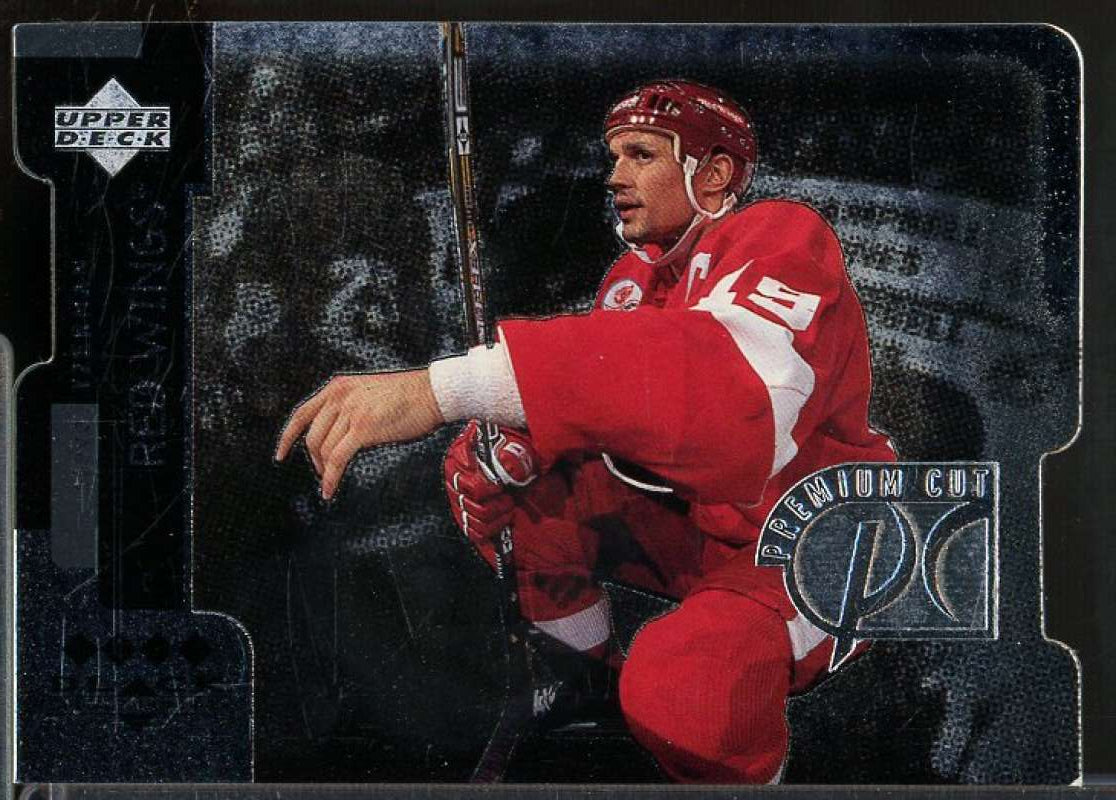 Steve Yzerman 1997 Black Diamond Premium Cut Quadruple Diamond Horizontal #PC7  Image 1