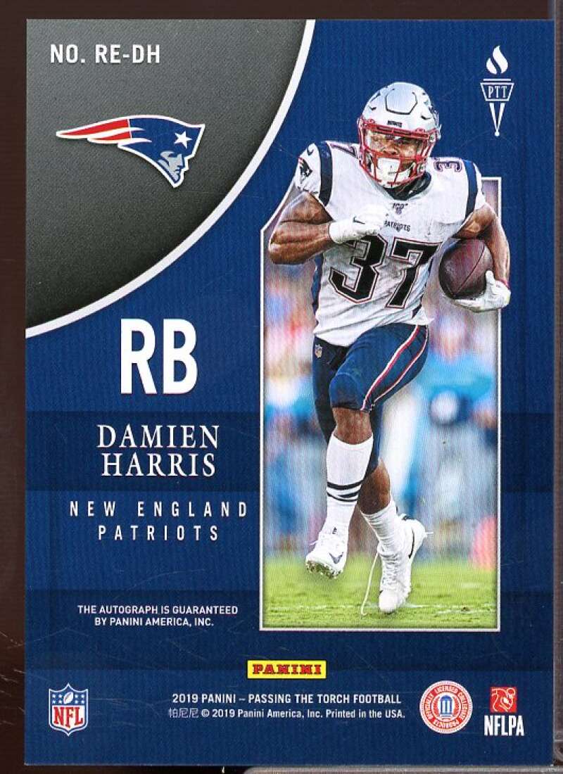 Damien Harris EXCH 2019 Panini Passing the Torch Rookie Evolution Autograph #13  Image 2