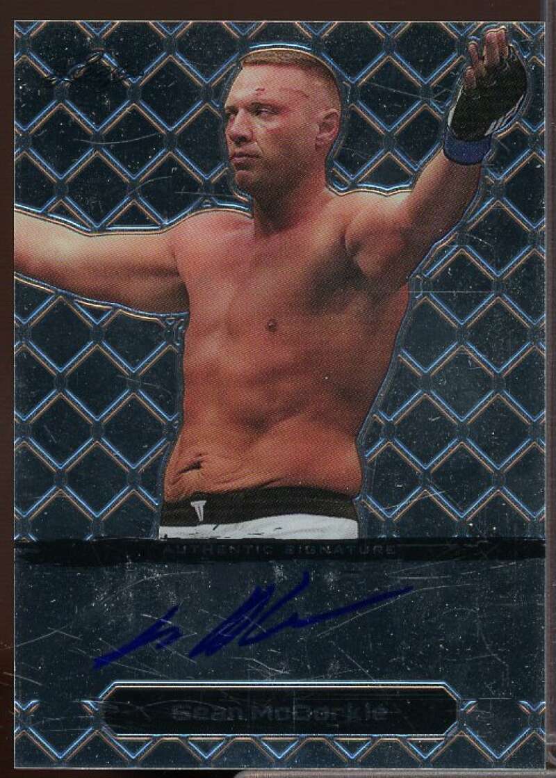 Autograph Card 2011 Leaf MMA Sean McCorkle #BA-SM-1  Image 1