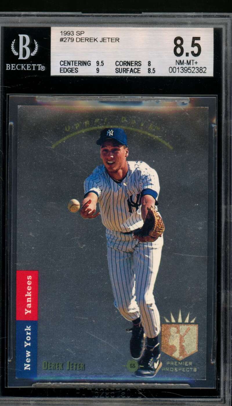 Derek Jeter Rookie Card 1993 SP #279 BGS 8.5 Image 1