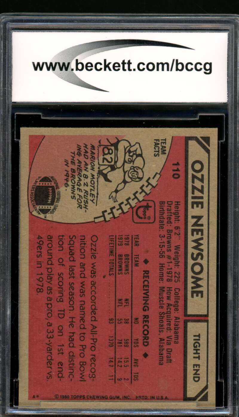 Ozzie Newsome Card 1980 Topps #110 BGS BCCG 9 Image 2