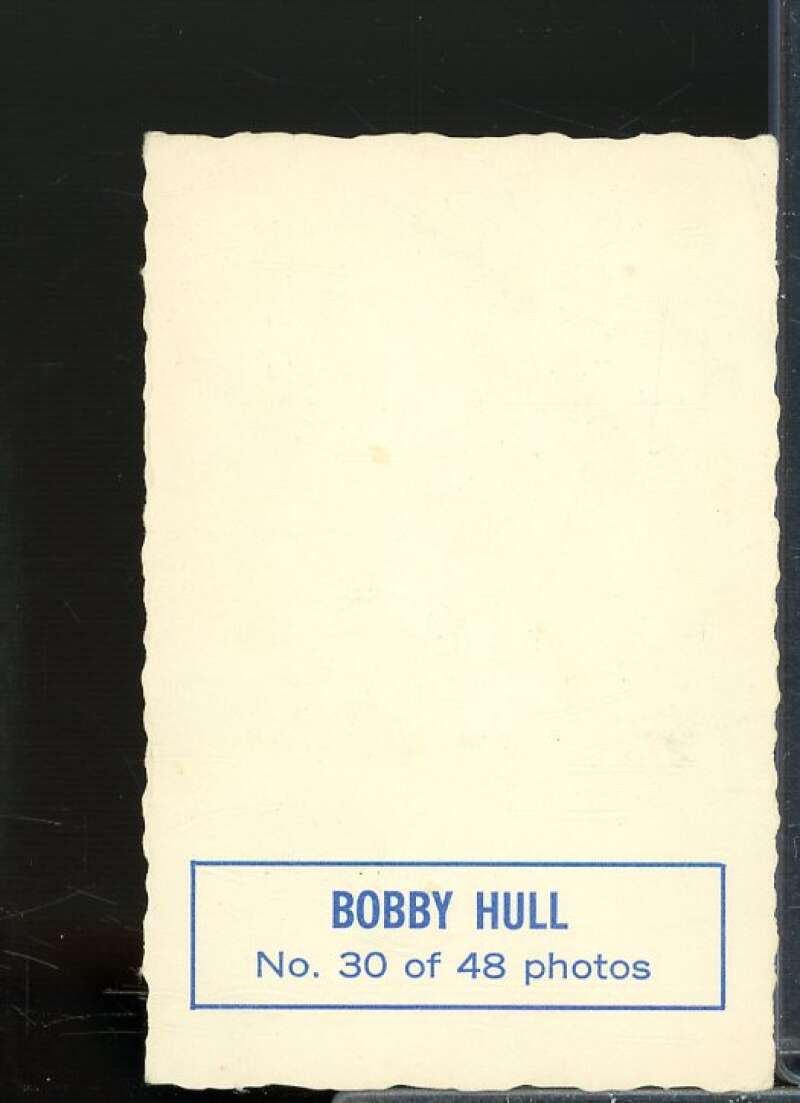 Bobby Hull Card 1970-71 O-Pee-Chee Deckle #30  Image 2