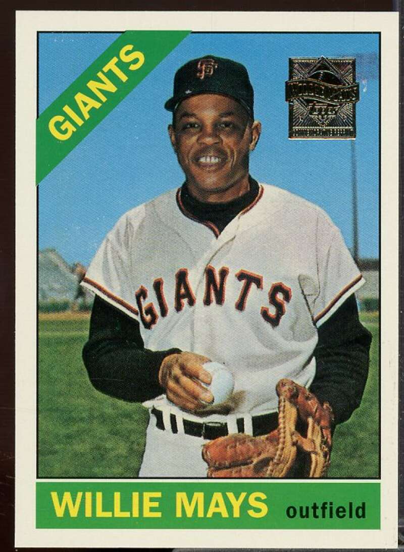 Willie Mays Card 1997 Topps Mays #20  Image 1