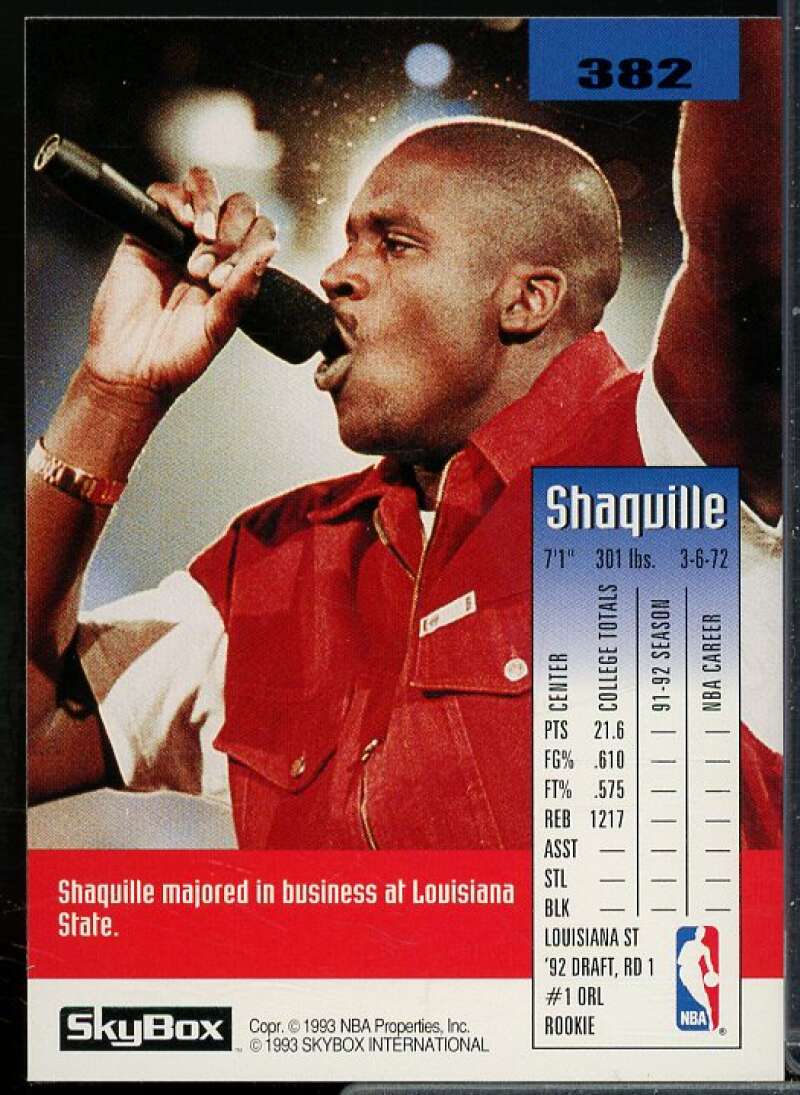 Shaquille O'Neal SP Rookie Card 1992-93 SkyBox #382  Image 2
