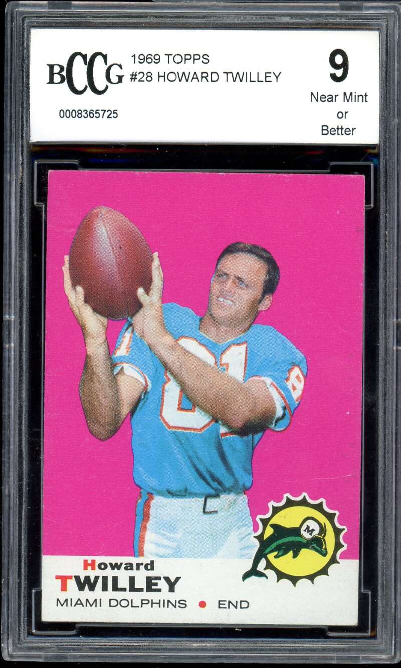 Howard Twilley Rookie Card 1969 Topps #28 BGS BCCG 9 Image 1