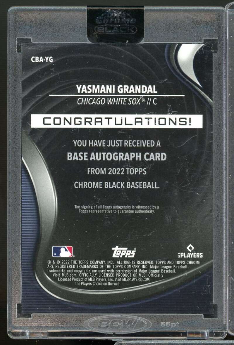 Yasmani Grandal Card 2022 Topps Chrome Black Autographs #CBAYG  Image 2