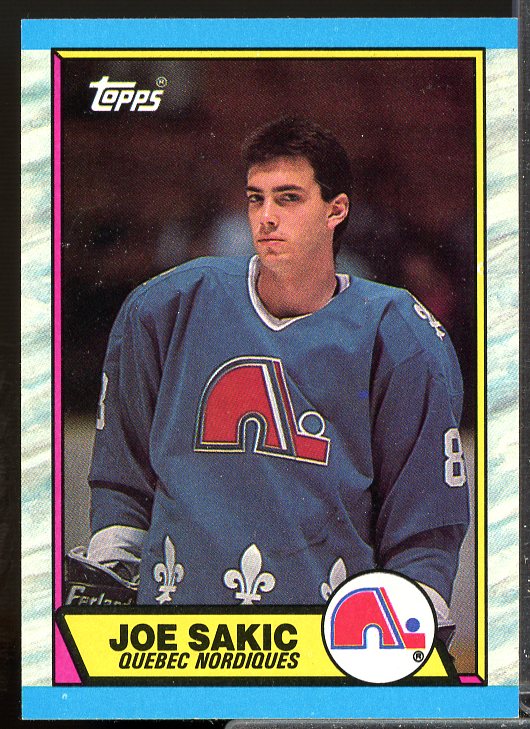 Joe Sakic Rookie Card 1989-90 Topps #113  Image 1