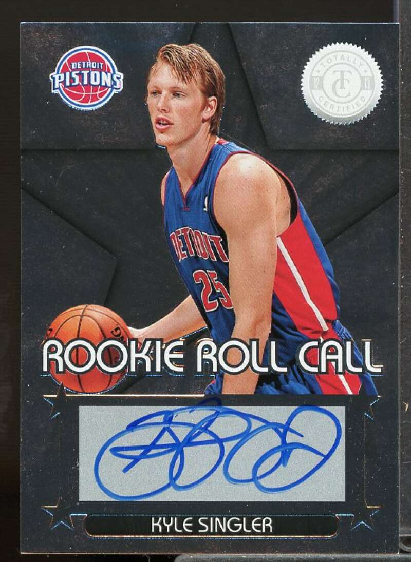 Kyle Singler Rookie 2012-13 Totally Certified Rookie Roll Call Autographs #50  Image 1