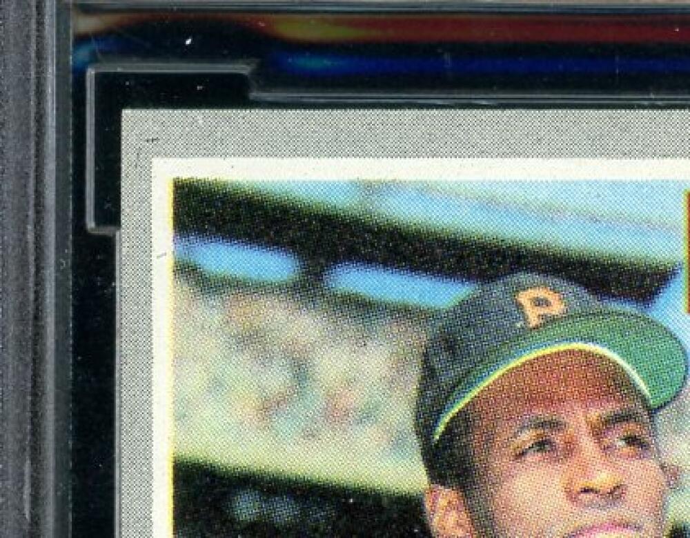 1970 Topps #350 Roberto Clemente Card BGS BCCG 9 Near Mint+ Image 3