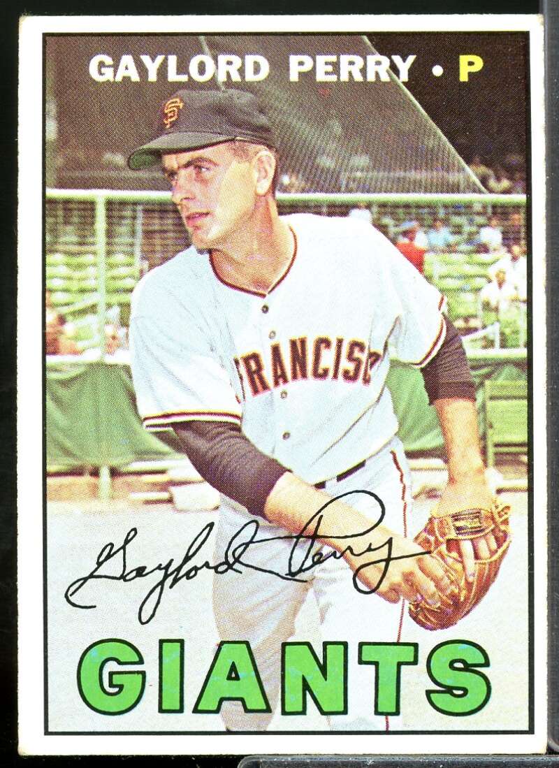 Gaylord Perry Card 1967 Topps #320  Image 1