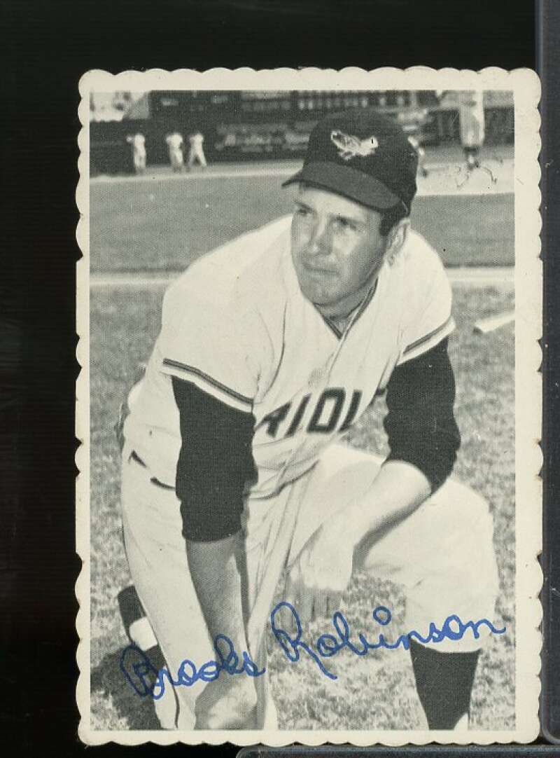 Brooks Robinson Card 1969 Topps Deckle Edge #1  Image 1