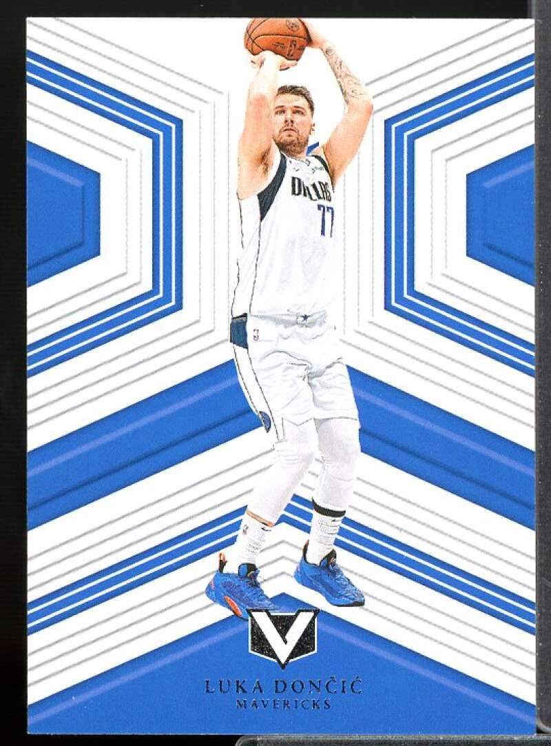 Luka Doncic/Vertex Card 2022-23 Panini Chronicles #175  Image 1