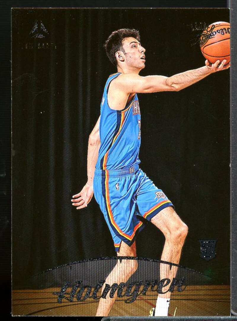 Chet Holmgren/Luminance Rookie Card 2022-23 Panini Chronicles #147  Image 1