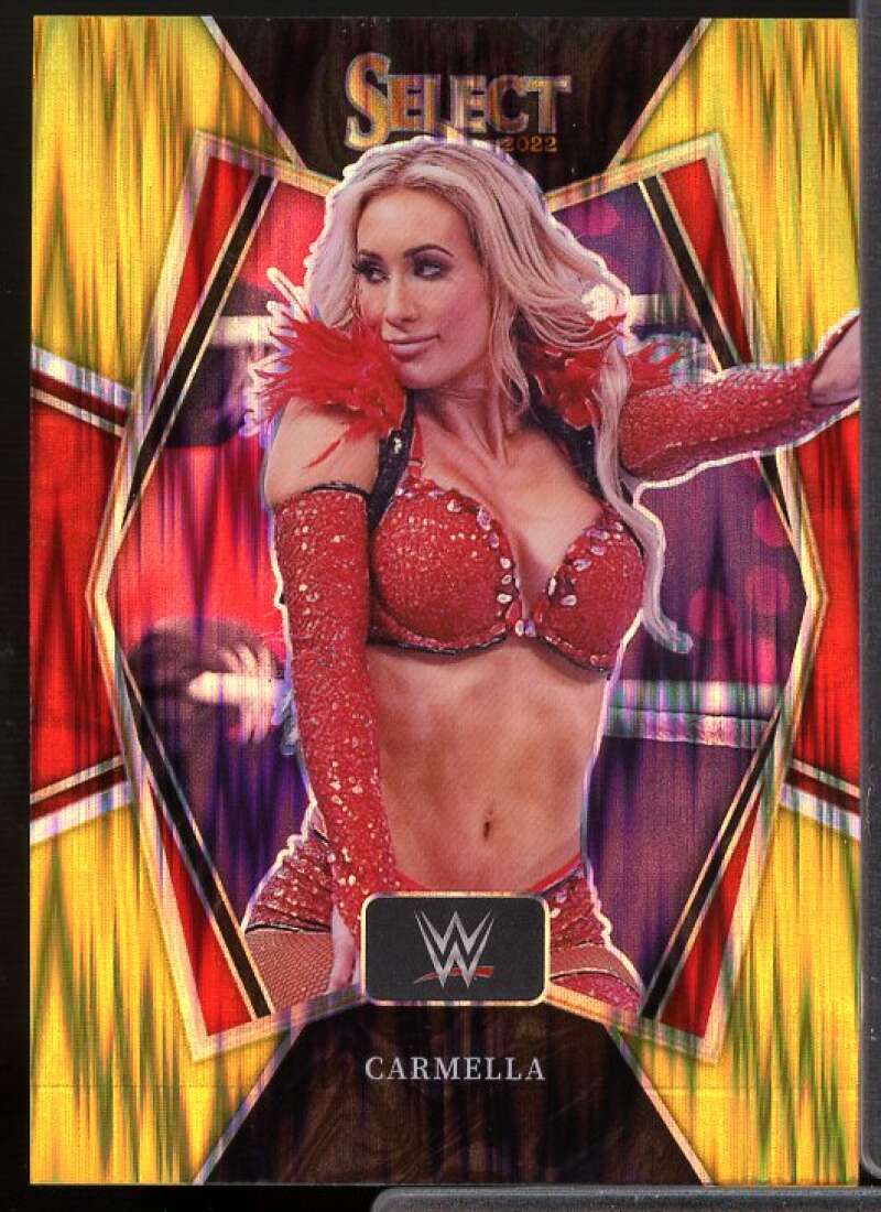 Carmella Card 2022 Select WWE Prizms Gold Flash #189  Image 1