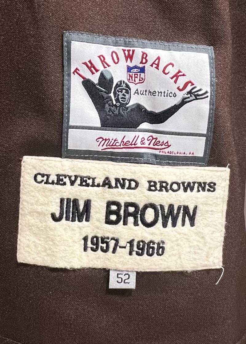Jim Brown Cleveland Browns Football Jersey NFL Thowbacks Authentic Image 4