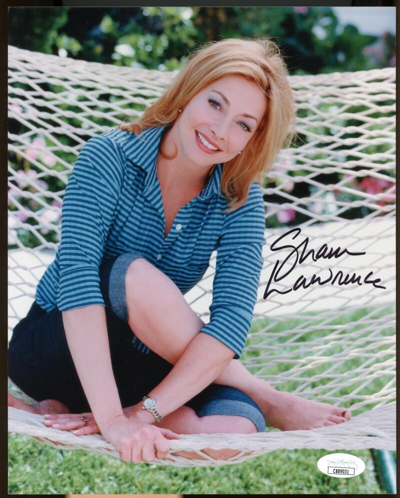 Sharon Lawrence Actress Signed Autographed 8x10 Photo JSA Authentic Image 1