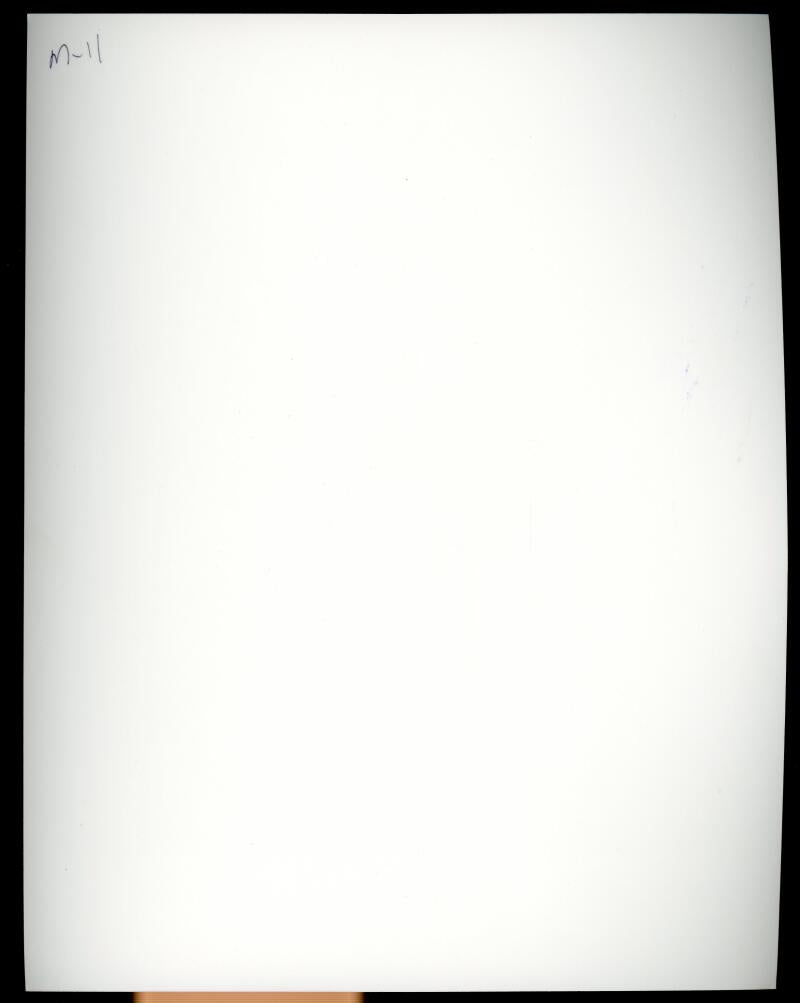 Julianna Margulies Actress Signed Autographed 8x10 Photo JSA Authentic Image 2