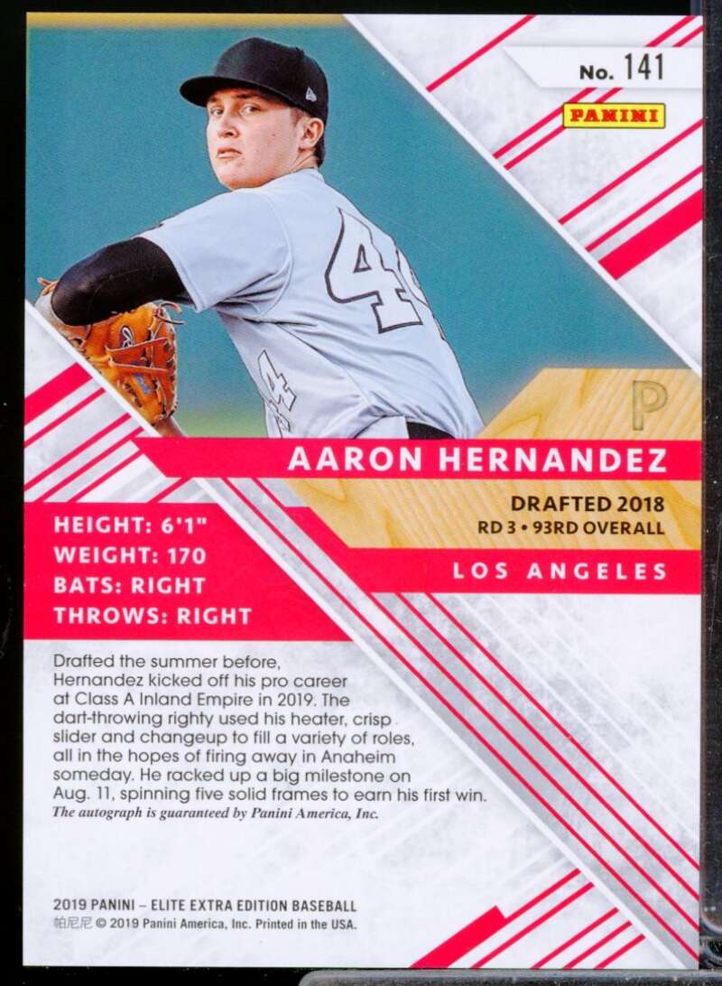 Aaron Hernandez /100 2019 Elite Extra Edition Autographs Aspiration Purple #141  Image 2