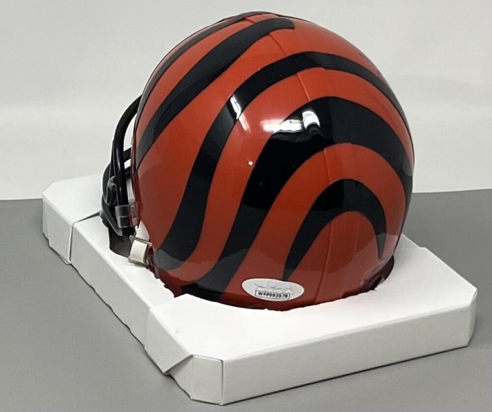 Chad Johnson Autograph Bengals Mini Football Helmet JSA Authentic   Image 3