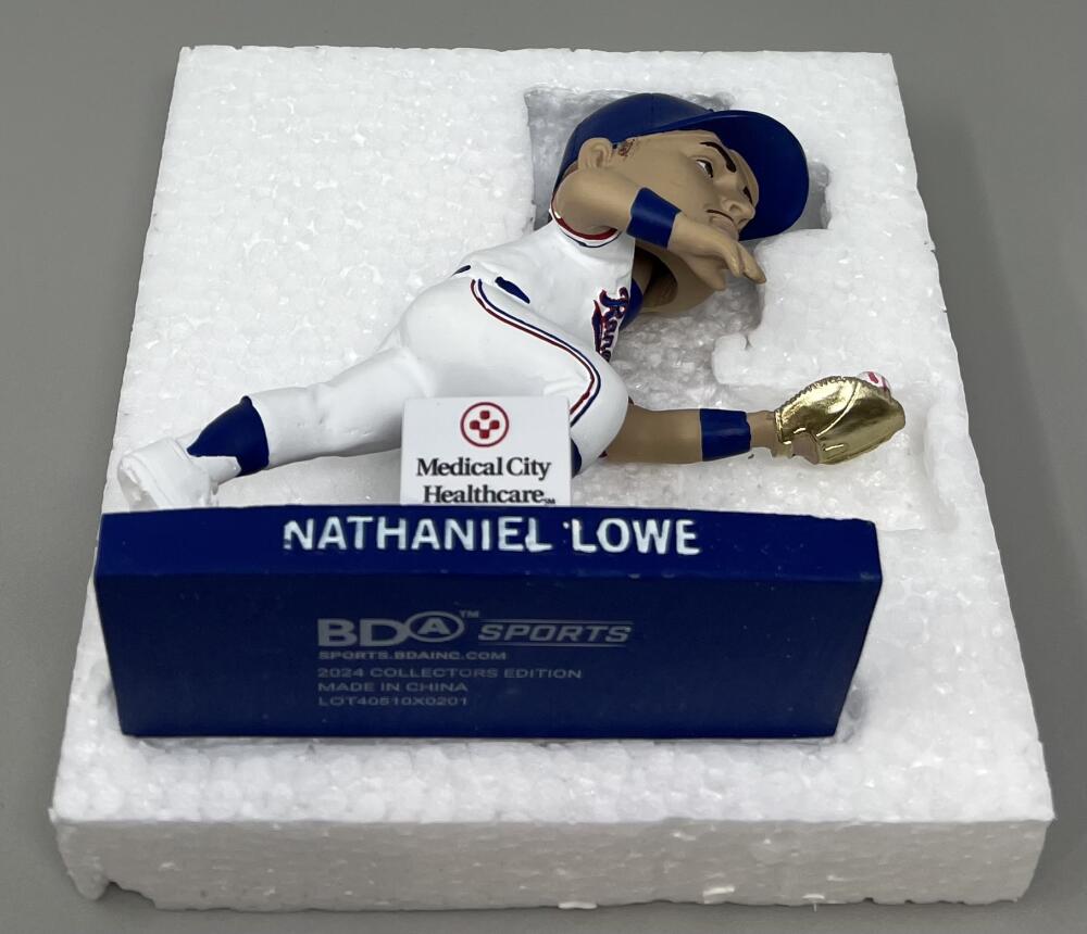Texas Rangers Nathaniel Lowe Gold Glove Award Bobblehead Image 3